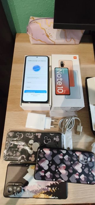 Xiaomi Note 10 Pro + Mi Smart Band 6