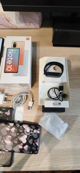 Xiaomi Note 10 Pro + Mi Smart Band 6