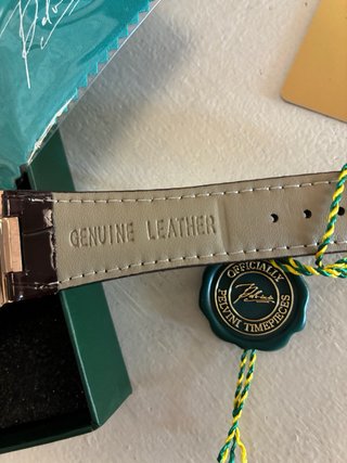 2 Relojes Pelvini Nuevos (1 de Regalo)