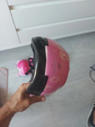 Protecciones Oxelo Patines y casco Disney