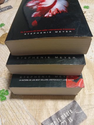 3 LIBROS CREPÚSCULO