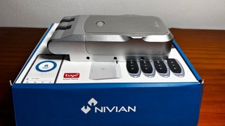 Cerradura Inteligente Nivian Wifi con 4 mandos