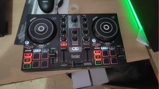 Hercules DJControl Impulse 200 Mesa Mezclas