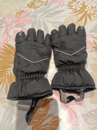Guantes negros talla 10 años