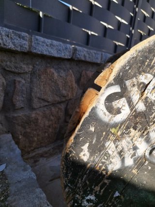 Carrete de madera grande