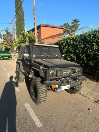 Suzuki Samurai