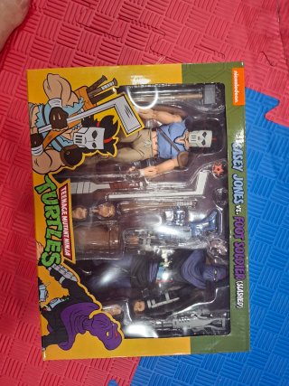 Lote Figuras NECA TMNT Leonardo y Donatello