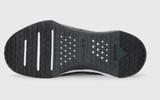 Zapatillas Nike Metcon 10 Negras y Blancas