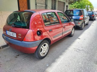 Renault Clio 2000