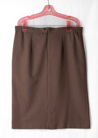 Traje Chaqueta y Falda T46 Marrón. Muy buen estado