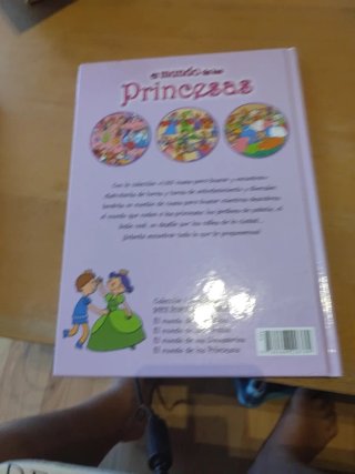 Libro de un mundo de princesas