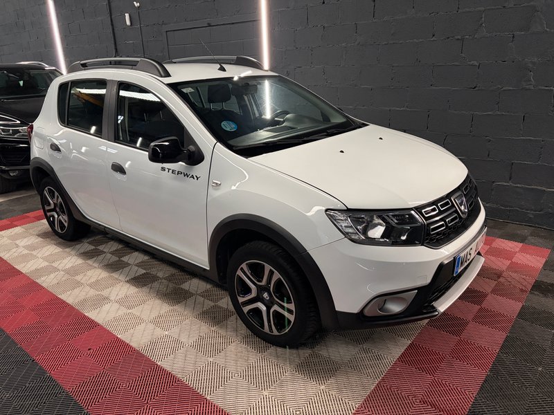 Dacia Sandero Stepway Essential TCe GLP 2020
