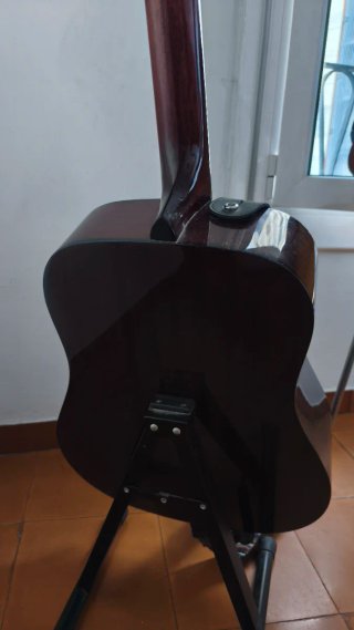 Guitarra Fender CD-60 Acústica + bandolera+soport