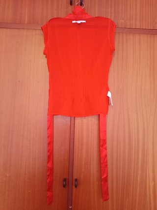 Blusa Bershka Roja Sin Mangas Talla S