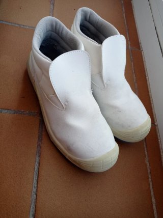 Zapatos de seguridad blancos