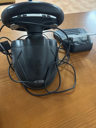 Volante y pedales PS2 Alonso