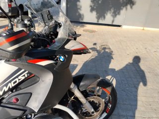 BMW GS 1200 Adventure con maletas