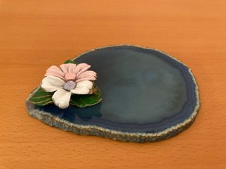 Piedra Ágata Azul con flor