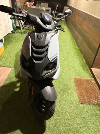 Peugeot Speedfight 49cc Scooter