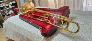 Trombón en FA/SiB Yamaha C.Xeno YSL 8820