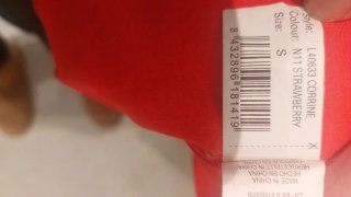 Chubasquero de color rojo con capucha Pepe Jeans