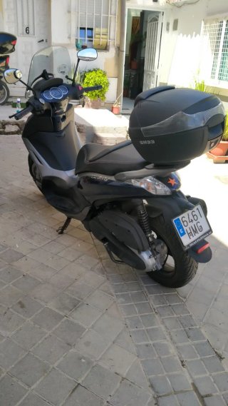Piaggio Beverly 350 Sport Touring 2012