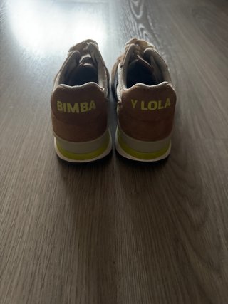 Zapatillas Bimba y Lola Talla 37