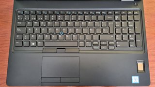 Portátil Dell Latitude 5590