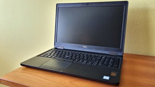 Portátil Dell Latitude 5590