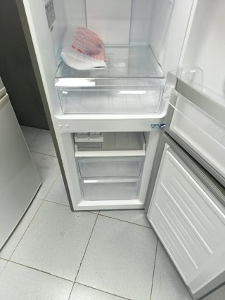 Nevera HANSEÁTIC con tara y dispensador