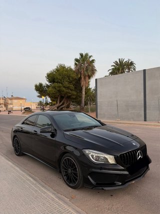 Mercedes-Benz Clase CLA 220 AMG