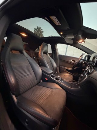 Mercedes-Benz Clase CLA 220 AMG