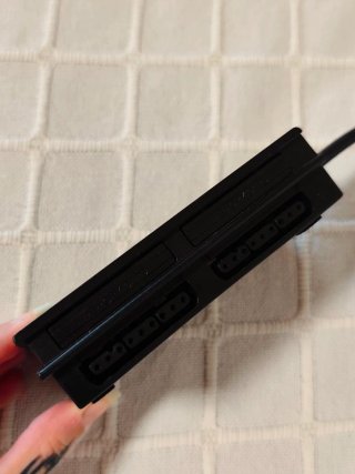 Multitap multiplayer Venom per PlayStation 2 Slim
