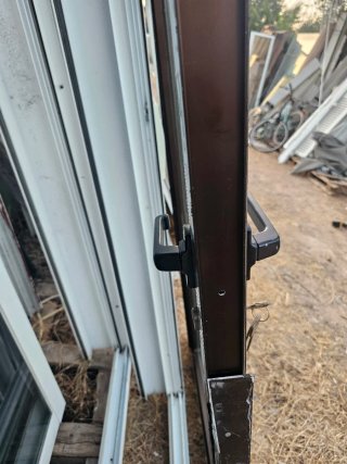 Puerta aluminio Climalit