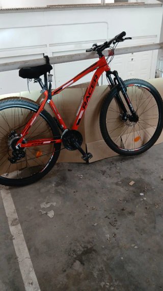 Bicicleta de Montaña RACER Roja