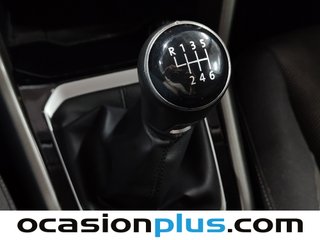 Volkswagen T-Roc Advance 1.0 TSI 81 kW (110 CV)