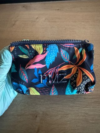 Lote 2 Carteras/Monederos: Parfois y PMZ