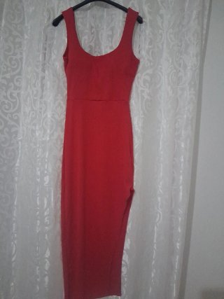 Vestito rosso aderente taglia S