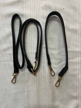 Bolso Coach Negro con Cadena Dorada