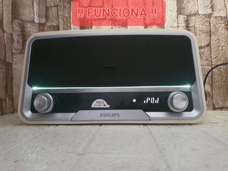 Radio tipo época vintage antigua válvula baquelita