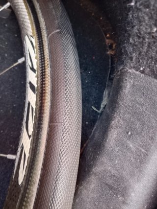 Zipp 202 Ruedas Carbono  con tubulares seminuevos