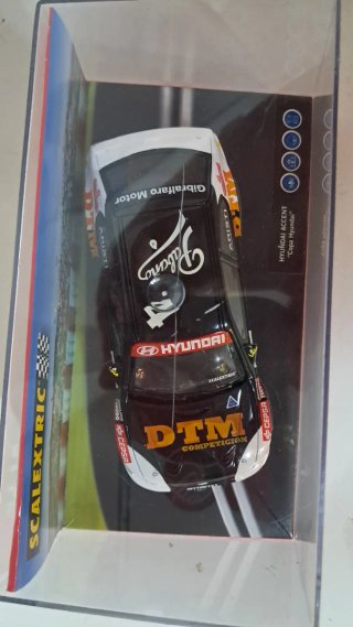 Scalextric Hyundai Accent DTM Copa