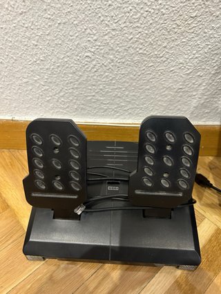 Volante PS3/PS4 Thrustmaster + Pedales