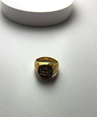 Gafas anillos y colgante