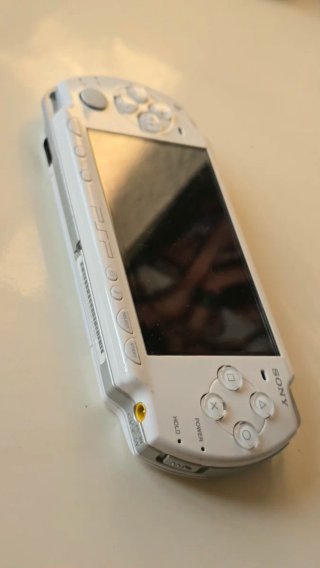 PSP 2004 Sony Blanca