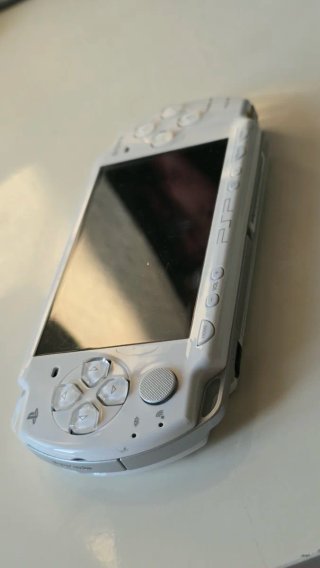 PSP 2004 Sony Blanca