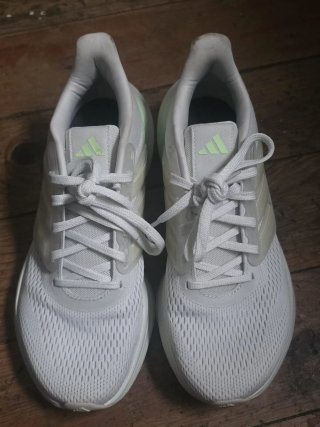 Adidas Zapatillas Blancas y Verdes