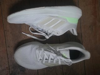 Adidas Zapatillas Blancas y Verdes