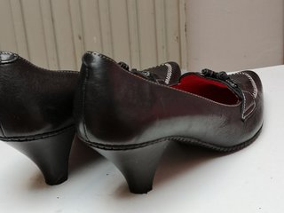 Zapatos de salón piel beige talla 40
