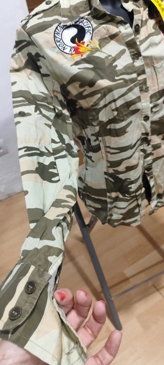 Camisa Rosa Eleven Camuflaje Talla M